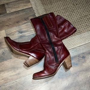 Dexter 70s Vintage Dark Red Boots